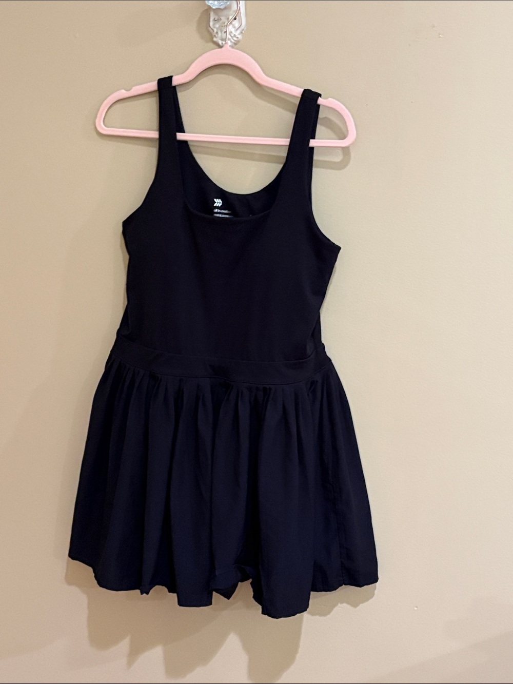 Athletic tennis skort dress in black size black